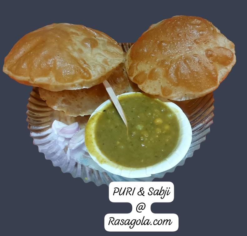 Puri ( 3pcs) & Aloo/Motor ki Sabzi